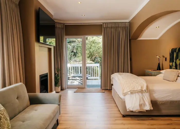 Hotels With Four Stars Serendipity Country House & Restaurant